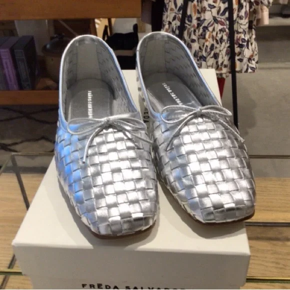 Freda Salvador Jada Metallic Silver Woven Leather Loafers - Picture 4 of 5